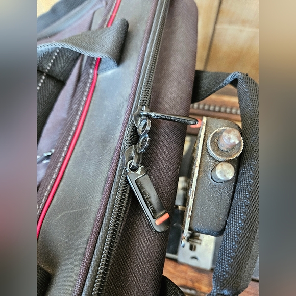 Laptop Bag - Picture 2 of 12